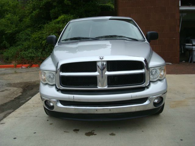 Dodge Ram 1500 2003 photo 2