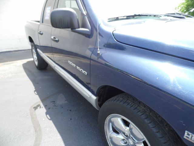 Dodge Ram 1500 2003 photo 23