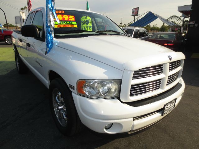 Dodge Ram 1500 2003 photo 2