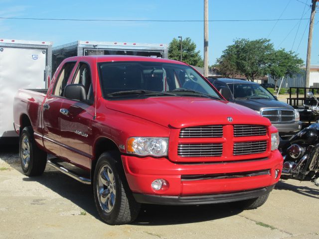 Dodge Ram 1500 2003 photo 2