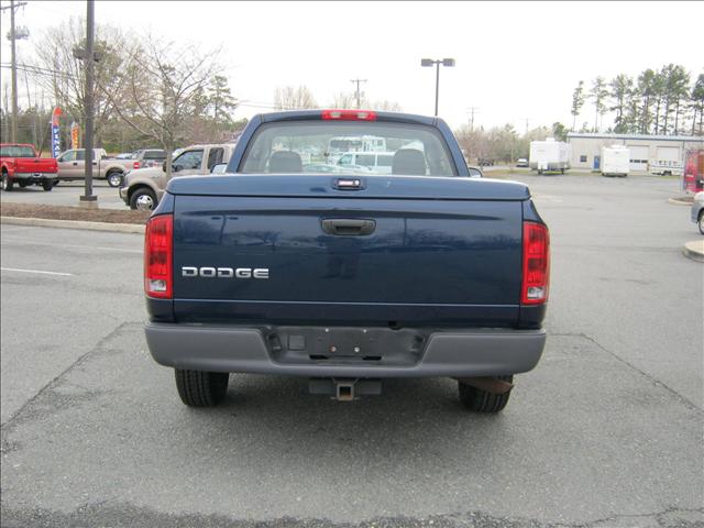 Dodge Ram 1500 2003 photo 3