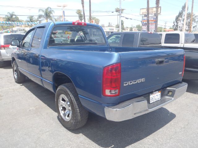 Dodge Ram 1500 2003 photo 2