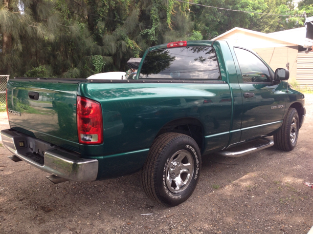 Dodge Ram 1500 2003 photo 2