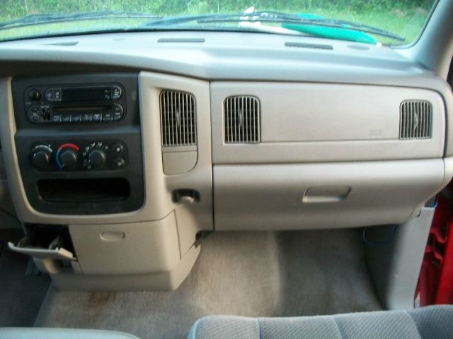 Dodge Ram 1500 2003 photo 1