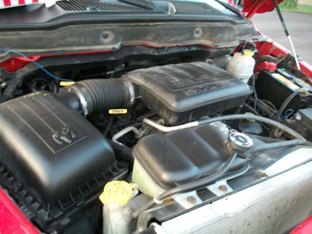 Dodge Ram 1500 2003 photo 2