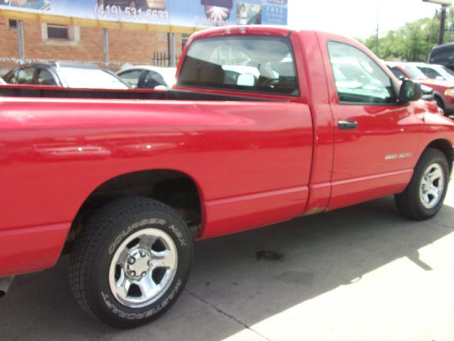 Dodge Ram 1500 2003 photo 2