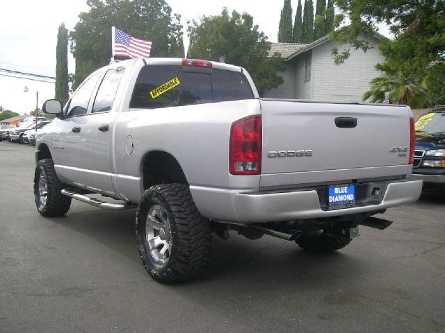 Dodge Ram 1500 2003 photo 4