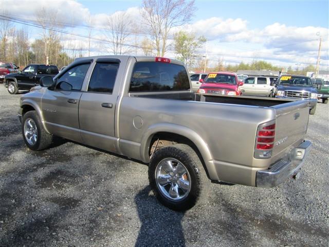 Dodge Ram 1500 2003 photo 2