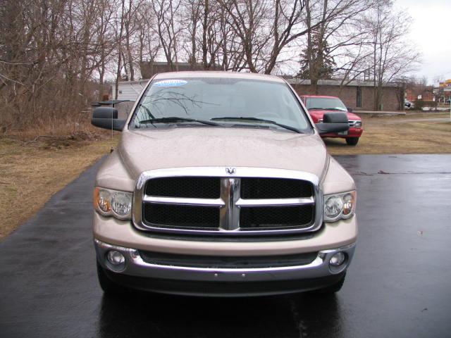 Dodge Ram 1500 2003 photo 2