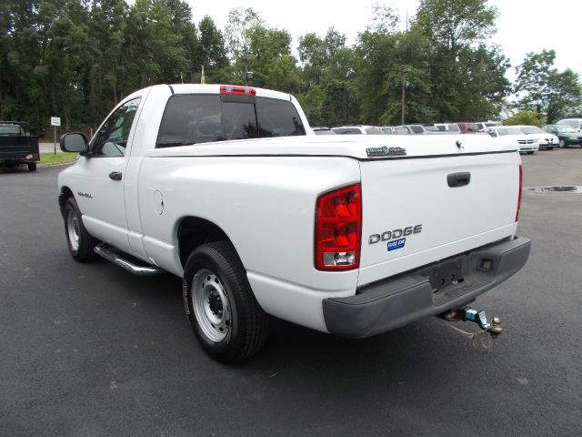 Dodge Ram 1500 2003 photo 3