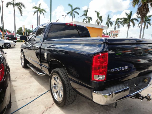 Dodge Ram 1500 2003 photo 2