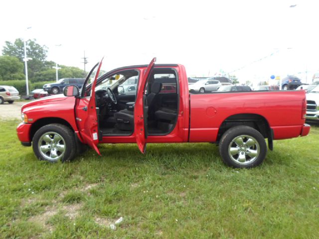 Dodge Ram 1500 2003 photo 2