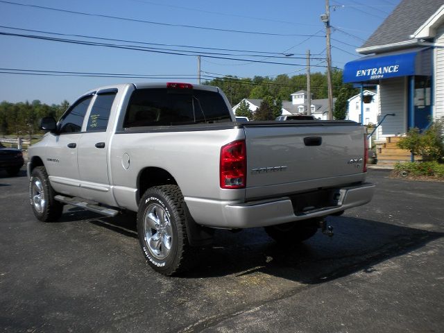 Dodge Ram 1500 2004 photo 14