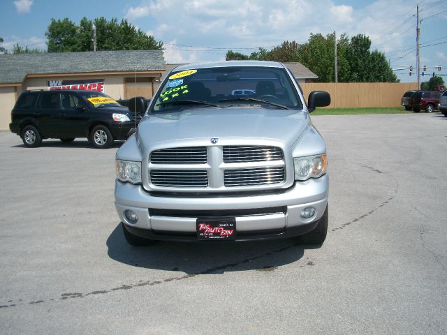 Dodge Ram 1500 2004 photo 3