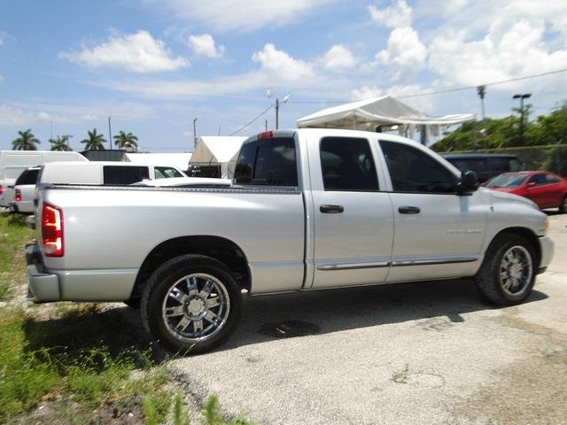 Dodge Ram 1500 2004 photo 4