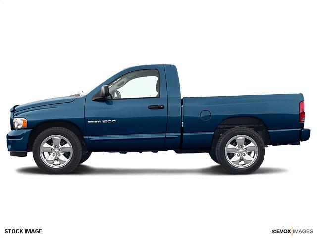 Dodge Ram 1500 2004 photo 4