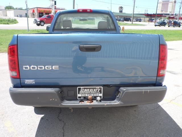 Dodge Ram 1500 2004 photo 5