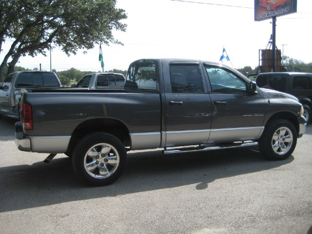 Dodge Ram 1500 2004 photo 1