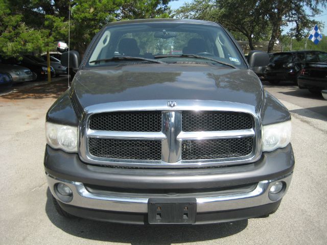 Dodge Ram 1500 2004 photo 3