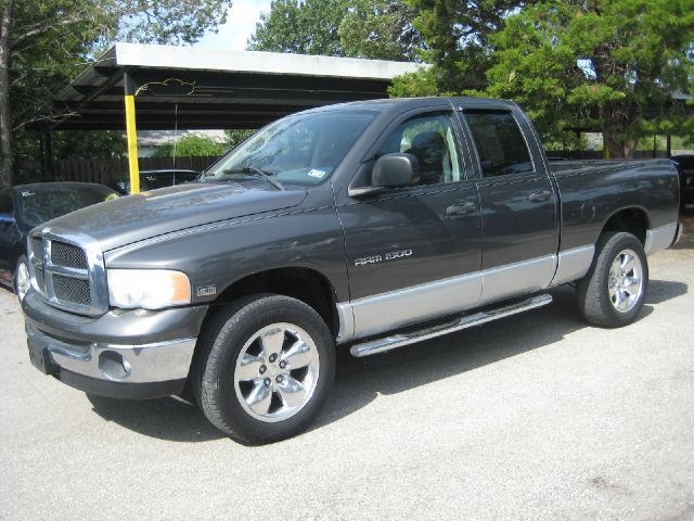 Dodge Ram 1500 2004 photo 4