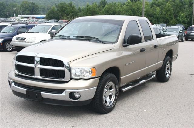 Dodge Ram 1500 2004 photo 4