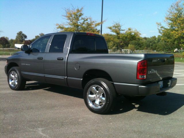 Dodge Ram 1500 2004 photo 1