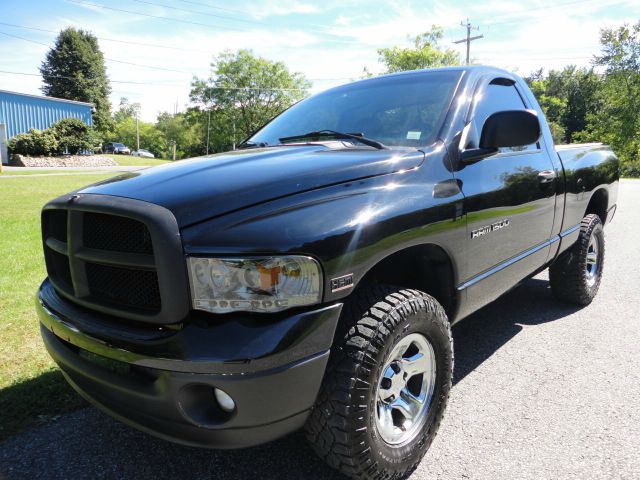 Dodge Ram 1500 2004 photo 3