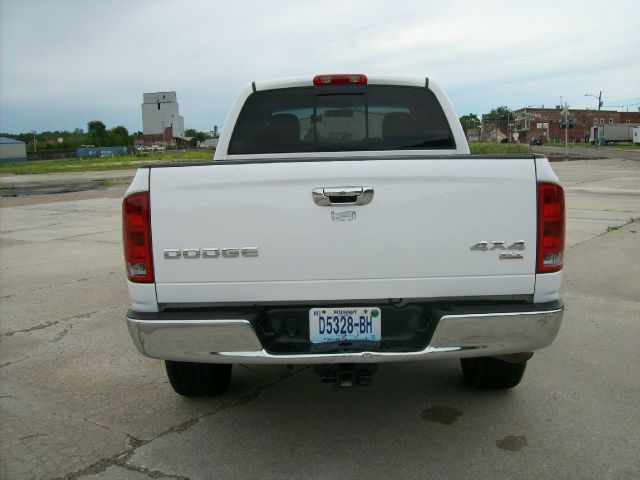 Dodge Ram 1500 2004 photo 16