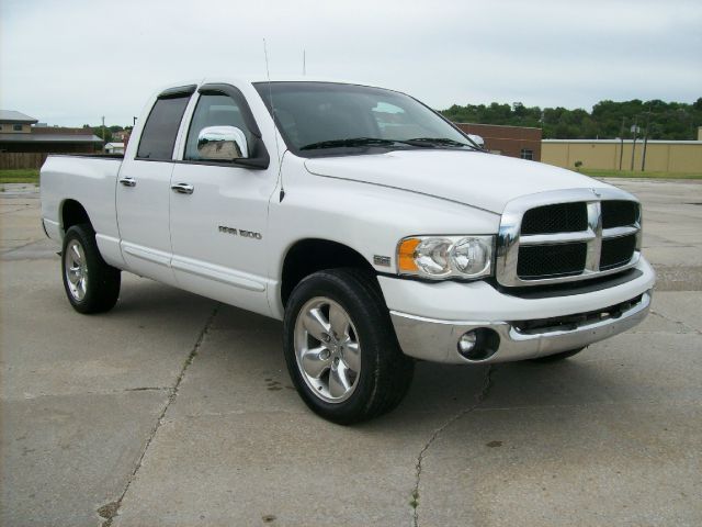 Dodge Ram 1500 2004 photo 5