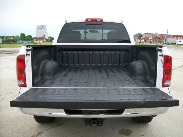 Dodge Ram 1500 2004 photo 7