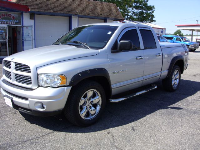 Dodge Ram 1500 2004 photo 9