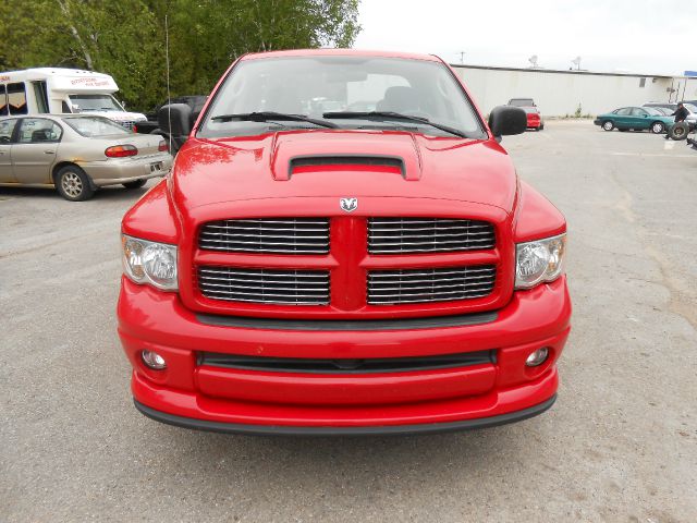 Dodge Ram 1500 2004 photo 1