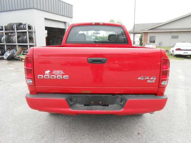 Dodge Ram 1500 2004 photo 4