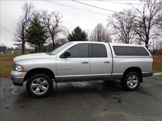 Dodge Ram 1500 SLT Crew Cab Pickup