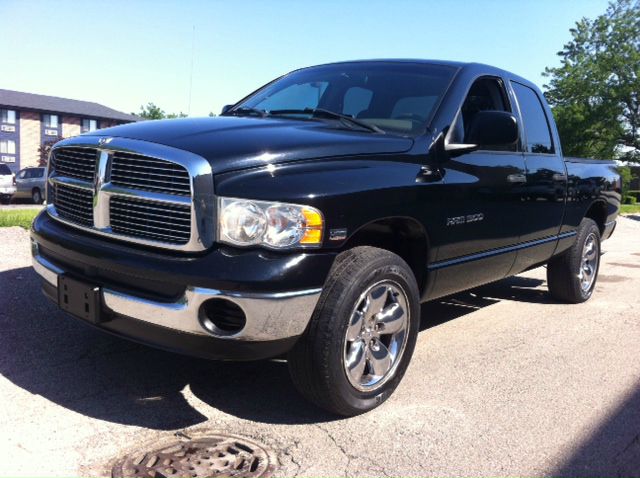 Dodge Ram 1500 2004 photo 4