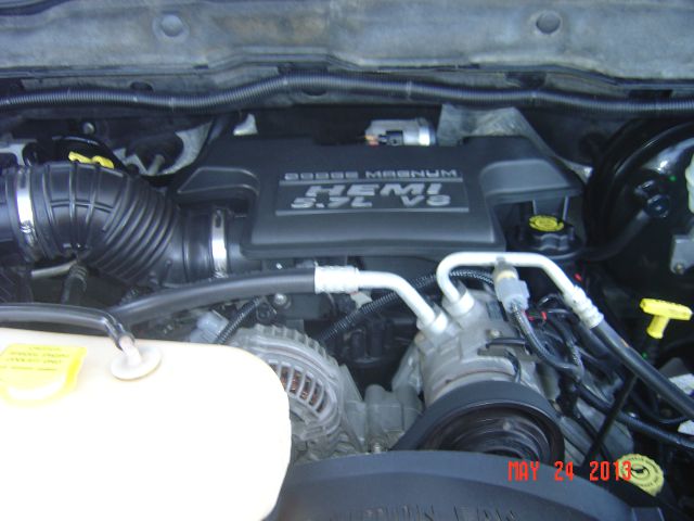 Dodge Ram 1500 2004 photo 1