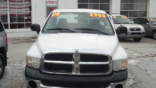 Dodge Ram 1500 2004 photo 3