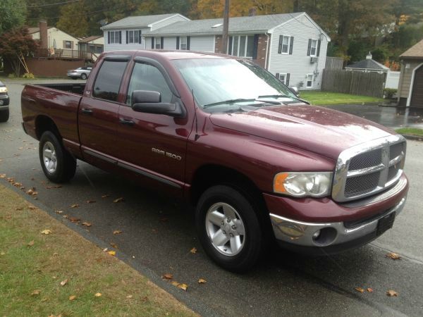 Dodge Ram 1500 2004 photo 2