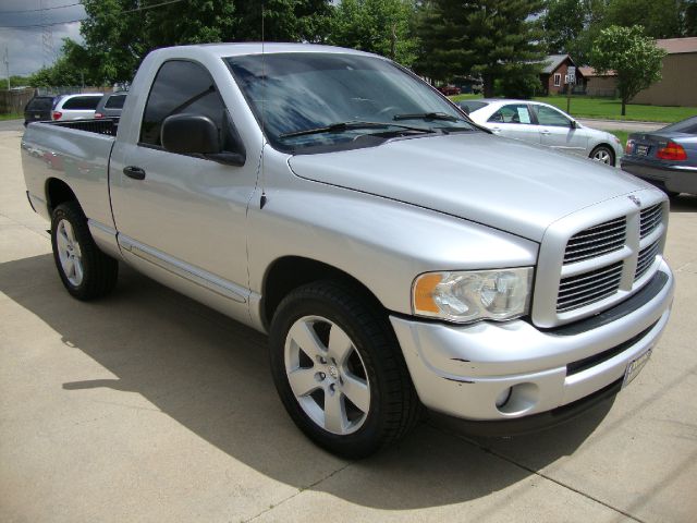 Dodge Ram 1500 2004 photo 17