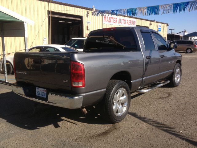 Dodge Ram 1500 2004 photo 3