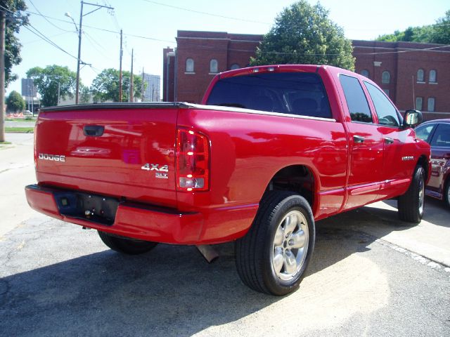 Dodge Ram 1500 2004 photo 2