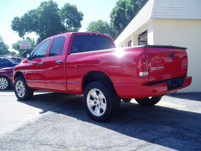 Dodge Ram 1500 2004 photo 3