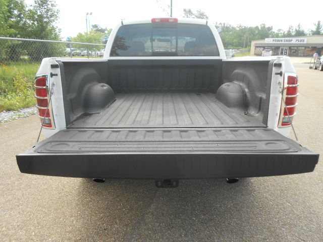 Dodge Ram 1500 2004 photo 4