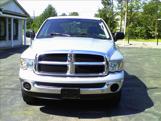 Dodge Ram 1500 Sport Pickup