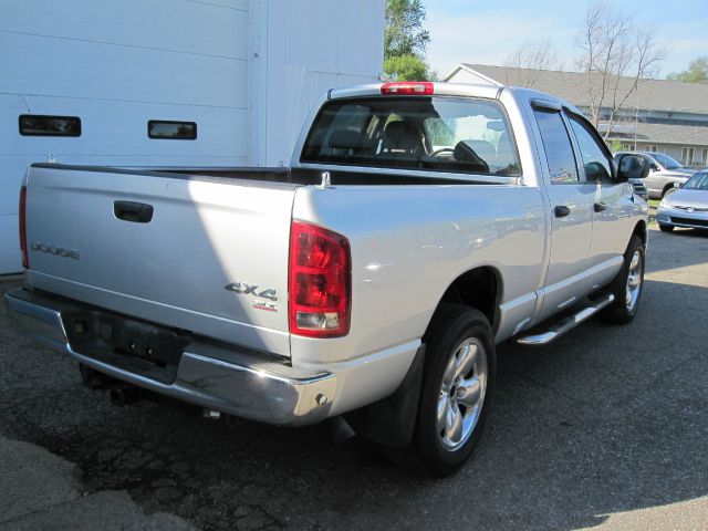 Dodge Ram 1500 2004 photo 14