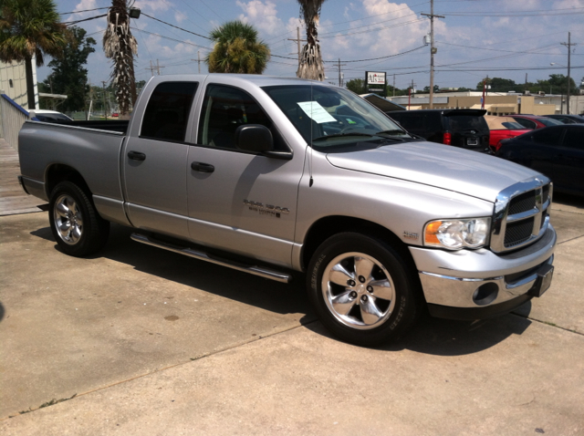 Dodge Ram 1500 2004 photo 2