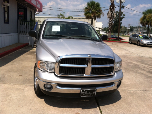 Dodge Ram 1500 2004 photo 4