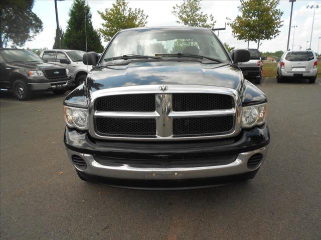 Dodge Ram 1500 2004 photo 2