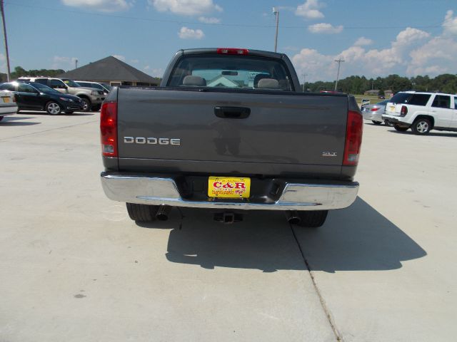 Dodge Ram 1500 2004 photo 2