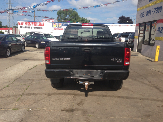 Dodge Ram 1500 2004 photo 2